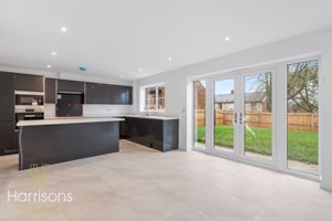 Photo 14- click for photo gallery